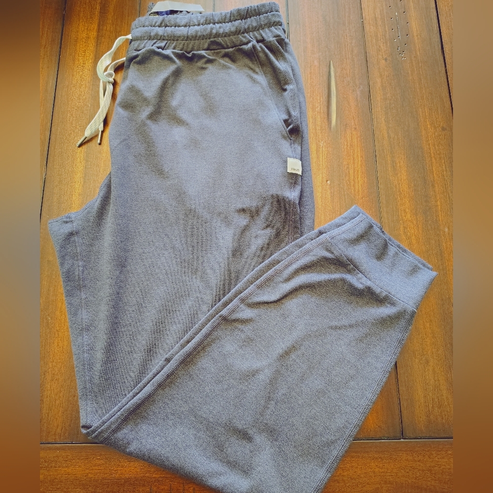 Nwot Vuori Joggers